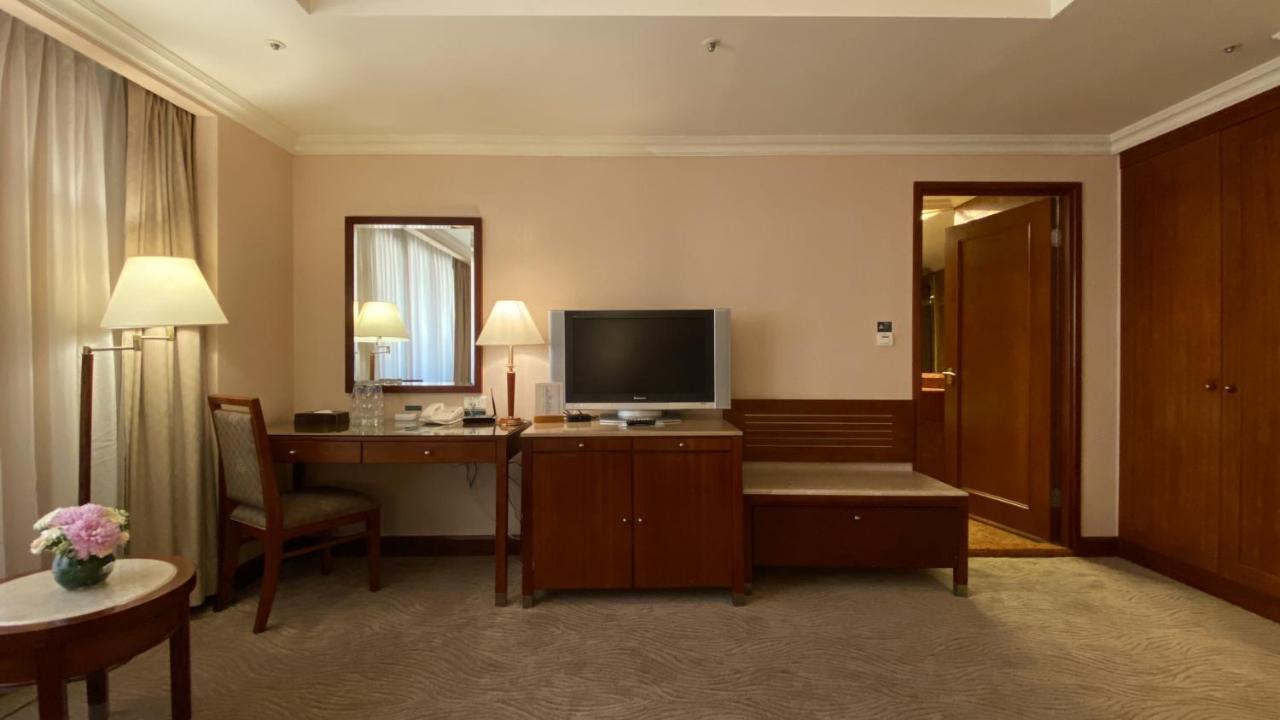 Monarch Plaza Hotel Taoyuan Exterior photo