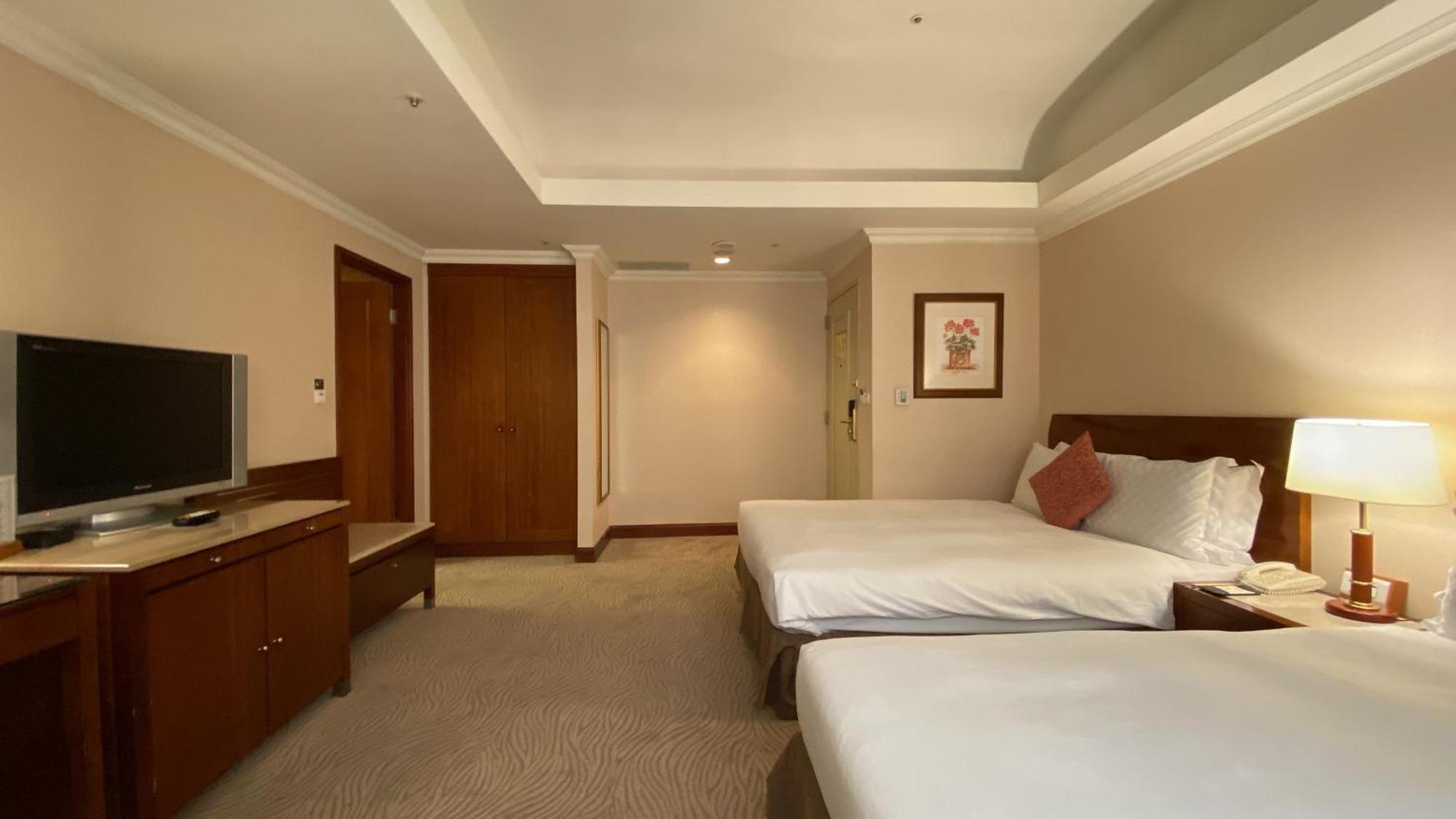 Monarch Plaza Hotel Taoyuan Room photo